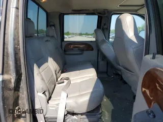 2004 Ford F-250 XL with VIN 1FTNW21P24EC97664, listed as a Copart auction lot 62030175 with 222,855 mi miles and Salvage title. Bid and sale history available at DreamBid. Image 10.