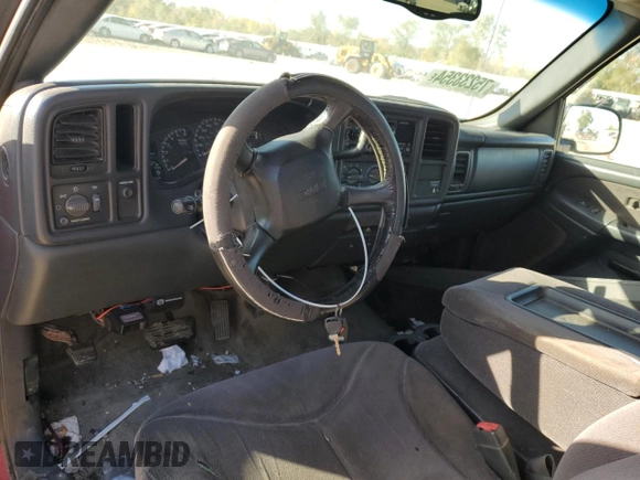 2002 GMC Sierra 1500 with VIN 1GDGC24U52Z252576, listed as a Copart auction lot 75233354 with Not Provided miles and Salvage Title. Bid and sale history available at DreamBid. Image 8.