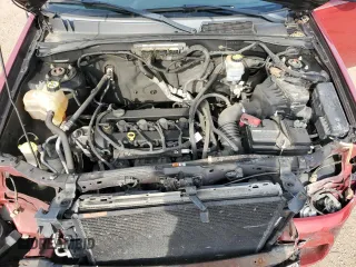 2011 Mercury Mariner с VIN 4M2CN8B78BKJ04518, выставлен на аукционе Copart как лот 78152884 с пробегом 195 558 миль миль и Списание • Salvage title. История ставок и продаж доступна на DreamBid. Изображение 12.