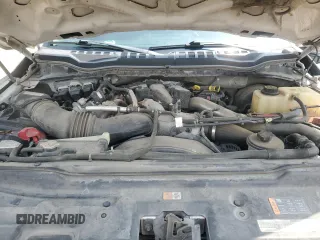 2019 Ford F-350 with VIN 1FD8W3BT8KEF59372, listed as a Copart auction lot 57202484 with 216,006 mi miles and Salvage title. Bid and sale history available at DreamBid. Image 11.