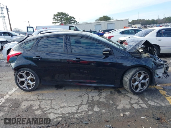 2014 Ford Focus ST with VIN 1FADP3L99EL147387, listed as a IAAI auction lot 41300582 with Not Provided miles and . Bid and sale history available at carsss.com. Image 13.