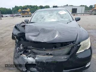 2008 Lexus LS 460 z VIN JTHBL46F385074108, wystawiony jako IAAI lot #42418627 z przebiegiem 200 556 mil mil oraz . Historia ofert i sprzedaży dostępna na DreamBid. Obrazek 12.