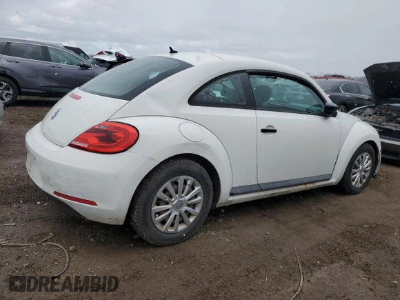 2012 Volkswagen Beetle Entry с VIN 3VWFP7AT4CM644168, выставлен на аукционе Copart как лот 51941935 с пробегом 140 718 миль миль и Списание • Salvage title. История ставок и продаж доступна на DreamBid. Изображение 3.