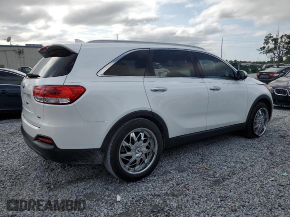 2018 Kia Sorento LX with VIN 5XYPG4A36JG367832, listed as a Copart auction lot 52504895 with 40,281 mi miles and Salvage Title. Bid and sale history available at carsss.com. Image 3.