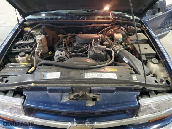 2000 Chevrolet Blazer LT with VIN 1GNDT13W6Y2372092, listed as a Copart auction lot 85784644 with 128,379 mi miles and Salvage Title. Bid and sale history available at carsss.com. Image 14.