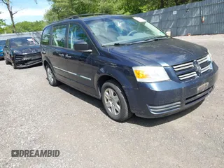 2008 Dodge Grand Caravan SE z VIN 1D8HN44H48B171170, wystawiony jako IAAI lot #42314209 z przebiegiem 103 538 mil mil oraz . Historia ofert i sprzedaży dostępna na DreamBid. Obrazek 1.