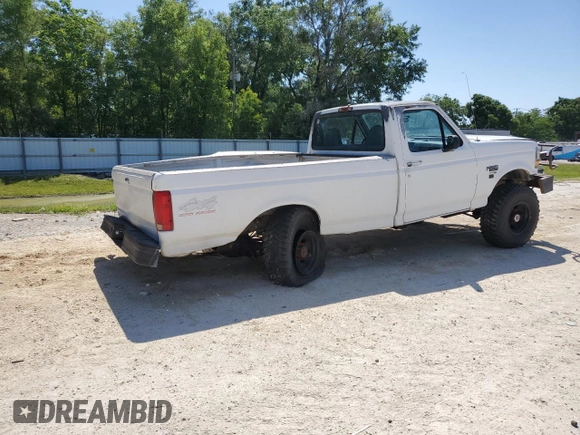 1997 Ford F-250 with VIN 3FTHF26F1VMA18455, listed as a Copart auction lot 53296745 with 224,462 mi miles and Non Repairable. Bid and sale history available at DreamBid. Image 3.