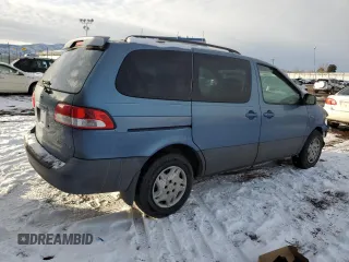 2002 Toyota Sienna CE with VIN 4T3ZF19C42U445459, listed as a Copart auction lot 83699584 with 193,751 mi miles and Salvage Title. Bid and sale history available at carsss.com. Image 3.