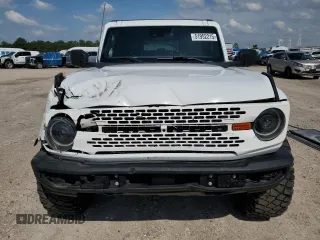 2022 Ford Bronco with VIN 1FMDE5AHXNLB04386, listed as a Copart auction lot 51952215 with 36,839 mi miles and Salvage title. Bid and sale history available at DreamBid. Image 5.