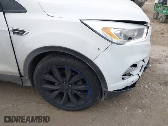 2017 Ford Escape SE with VIN 1FMCU0G94HUA55492, listed as a IAAI auction lot 40881436 with 168,481 mi miles and . Bid and sale history available at carsss.com. Image 17.