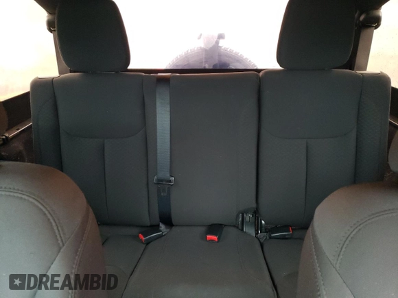 2016 Jeep Wrangler Unlimited Sport with VIN 1C4BJWDG2GL305086, listed as a Copart auction lot 48212105 with 113,001 mi miles and Salvage Title. Bid and sale history available at DreamBid. Image 10.