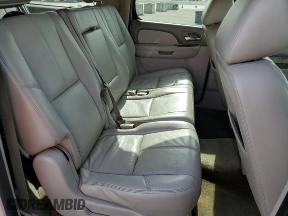 2010 Chevrolet Suburban LT with VIN 1GNUKJE37AR292349, listed as a Copart auction lot 65463274 with 218,931 mi miles and Clean Title. Bid and sale history available at carsss.com. Image 11.