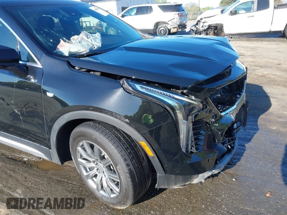 2021 Cadillac XT4 FWD Premium Luxury with VIN 1GYFZCR43MF052422, listed as a IAAI auction lot 41985859 with 25,112 mi miles. Bid and sale history available at carsss.com. Image 17.