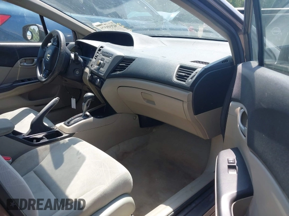 2012 Honda Civic LX z VIN 19XFB2F52CE076933, wystawiony jako IAAI lot #42149375 z przebiegiem 155 496 mil mil oraz . Historia ofert i sprzedaży dostępna na DreamBid. Obrazek 5.