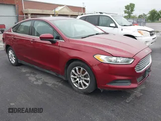 2015 Ford Fusion S with VIN 3FA6P0G79FR224276, listed as a IAAI auction lot 42181539 with 136,424 mi miles and . Bid and sale history available at carsss.com. Image 1.
