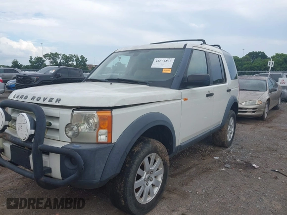 2006 Land Rover LR3 SE with VIN SALAE25416A396688, listed as a IAAI auction lot 42674297 with 252,129 mi miles and . Bid and sale history available at DreamBid. Image 6.