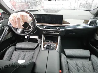 2025 BMW X6 xDrive40i with VIN 5UX33EX02S9W96445, listed as a Copart auction lot 49063285 with 0 mi miles and Clean Title. Bid and sale history available at carsss.com. Image 8.