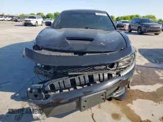 2020 Dodge Charger R/T z VIN 2C3CDXCT5LH167572, wystawiony jako Copart lot #52253515 z przebiegiem 89 473 mil mil oraz Szkoda całkowita • Salvage title. Historia ofert i sprzedaży dostępna na DreamBid. Obrazek 5.