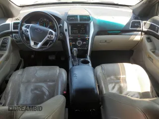 2012 Ford Explorer Limited z VIN 1FMHK7F87CGA40750, wystawiony jako Copart lot #59342725 z przebiegiem 124 048 mil mil oraz Szkoda całkowita • Salvage title. Historia ofert i sprzedaży dostępna na DreamBid. Obrazek 8.