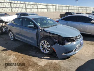 2015 Chrysler 200 S with VIN 1C3CCCBB6FN711335, listed as a Copart auction lot 49464385 with 75,042 mi miles and Salvage Title. Bid and sale history available at carsss.com. Image 4.