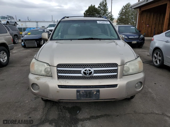 2006 Toyota Highlander Hybrid with VIN JTEEW21A360005821, listed as a Copart auction lot 47549735 with 221,559 mi miles and Salvage Title. Bid and sale history available at carsss.com. Image 5.
