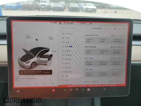 2023 Tesla Model Y Long Range z VIN 7SAYGDEE0PF802511, wystawiony jako Copart lot #54959415 z przebiegiem 12 902 mil mil oraz Szkoda całkowita • Salvage title. Historia ofert i sprzedaży dostępna na DreamBid. Obrazek 9.