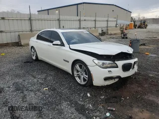 2013 BMW 7 Series 740Li with VIN WBAYE4C52DDW22629, listed as a Copart auction lot 44608645 with 163,135 mi miles and Salvage Title. Bid and sale history available at carsss.com. Image 4.