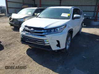 2018 Toyota Highlander Limited z VIN 5TDDZRFH6JS858113, wystawiony jako IAAI lot #41662534 z przebiegiem 96 163 mil mil oraz . Historia ofert i sprzedaży dostępna na DreamBid. Obrazek 6.