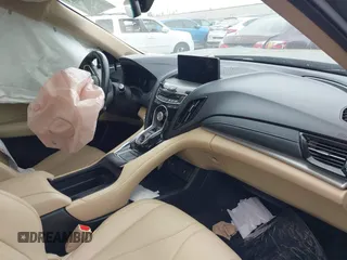2019 Acura RDX с VIN 5J8TC2H31KL017892, выставлен на аукционе IAAI как лот 42085613 с пробегом 50 602 миль миль и . История ставок и продаж доступна на DreamBid. Изображение 5.