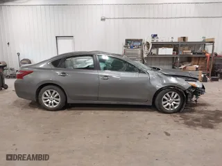 2018 Nissan Altima 2.5 SL with VIN 1N4AL3AP6JC118245, listed as a IAAI auction lot 41312751 with 1 mi miles. Bid and sale history available at carsss.com. Image 13.