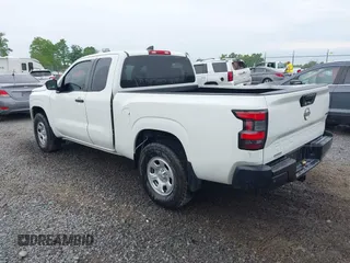 2022 Nissan Frontier S with VIN 1N6ED1CMXNN669298, listed as a IAAI auction lot 42285922 with 31,989 mi miles and . Bid and sale history available at DreamBid. Image 3.