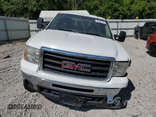 2011 GMC Sierra 1500 SLE z VIN 1GTR2VE33BZ374439, wystawiony jako Copart lot #59392784 z przebiegiem 180 828 mil mil oraz Szkoda całkowita • Salvage title. Historia ofert i sprzedaży dostępna na DreamBid. Obrazek 5.