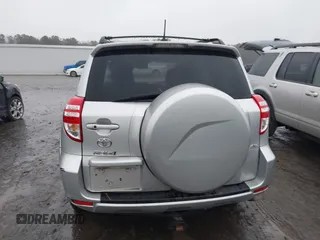 2011 Toyota RAV4 Ltd with VIN 2T3DF4DV3BW155895, listed as a IAAI auction lot 41569143 with 111,279 mi miles. Bid and sale history available at carsss.com. Image 16.