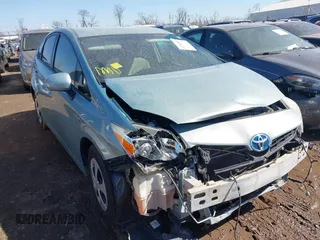2013 Toyota Prius One with VIN JTDKN3DUXD1693295, listed as a IAAI auction lot 41768901 with 152,620 mi miles. Bid and sale history available at carsss.com. Image 1.