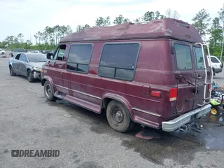 1994 Chevrolet Chevy Van z VIN 1GBEG25K4RF177057, wystawiony jako IAAI lot #42090808 z przebiegiem 123 654 mil mil oraz . Historia ofert i sprzedaży dostępna na DreamBid. Obrazek 3.