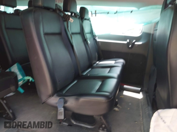 2023 Ford Transit Passenger XL с VIN 1FBAX2Y82PKA55722, выставлен на аукционе IAAI как лот 42240587 с пробегом 42 172 миль миль и . История ставок и продаж доступна на DreamBid. Изображение 8.