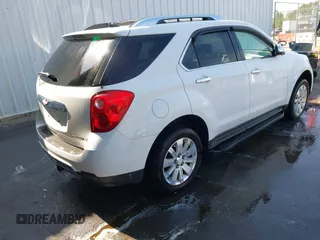 2010 Chevrolet Equinox LT w/2LT with VIN 2CNALPEW5A6400660, listed as a IAAI auction lot 41939736 with 267,594 mi miles. Bid and sale history available at carsss.com. Image 4.