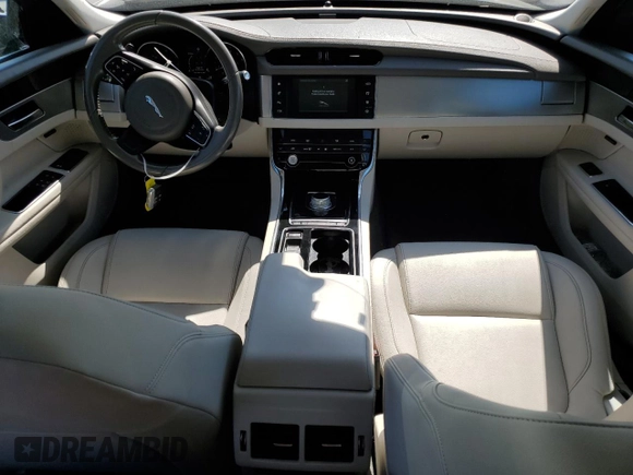 2016 Jaguar XF 35t Premium with VIN SAJBD4BV0GCY21512, listed as a Copart auction lot 66726984 with 129,346 mi miles and Salvage Title. Bid and sale history available at carsss.com. Image 8.