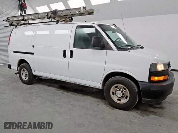 2020 Chevrolet Express Cargo with VIN 1GCWGAFG5L1277807, listed as a Copart auction lot 62069415 with 186,206 mi miles and Clean title. Bid and sale history available at DreamBid. Image 4.