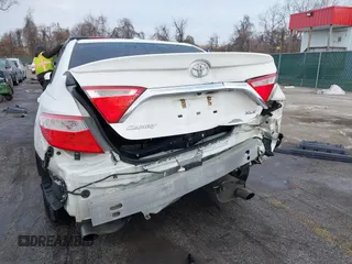 2016 Toyota Camry XSE with VIN 4T1BK1FK2GU570484, listed as a IAAI auction lot 41395359 with 122,852 mi miles. Bid and sale history available at carsss.com. Image 6.