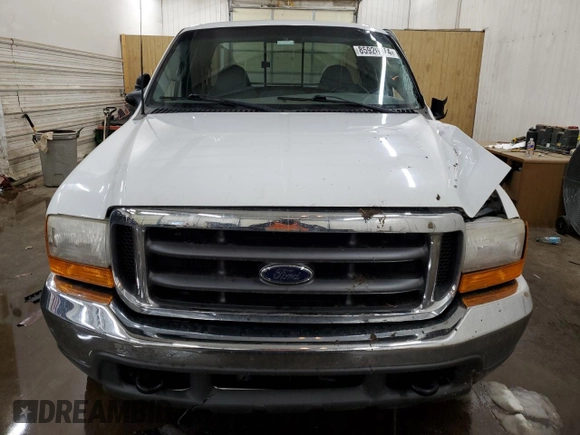 2000 Ford F-350 XL with VIN 1FTSX31F9YED25253, listed as a Copart auction lot 85926774 with 141,139 mi miles and Salvage Title. Bid and sale history available at DreamBid. Image 5.