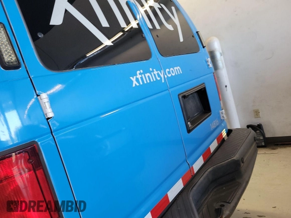 2013 Ford Econoline Cargo Commercial with VIN 1FTNE2EL1DDB26372, listed as a IAAI auction lot 42787142 with 117,378 mi miles and . Bid and sale history available at DreamBid. Image 7.