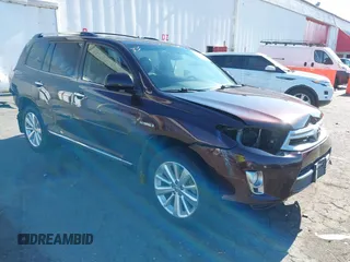2013 Toyota Highlander Limited with VIN JTEDC3EH1D2011037, listed as a IAAI auction lot 42384576 with 334,621 mi miles and . Bid and sale history available at DreamBid. Image 1.