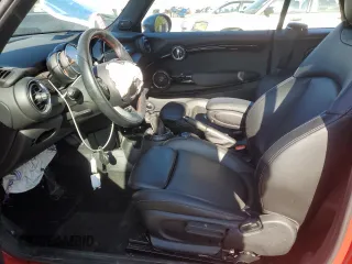 2016 MINI Convertible S with VIN WMWWG9C54G3C21921, listed as a Copart auction lot 53391135 with 60,569 mi miles and Salvage Title. Bid and sale history available at DreamBid. Image 7.