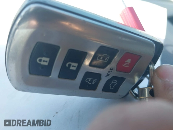 2014 Toyota Sienna XLE with VIN 5TDYK3DC5ES447155, listed as a IAAI auction lot 42003951 with 60,064 mi miles and . Bid and sale history available at DreamBid. Image 11.