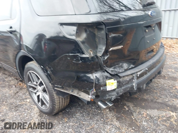 2018 Ford Explorer Sport with VIN 1FM5K8GT3JGC38668, listed as a IAAI auction lot 41306596 with 76,321 mi miles and . Bid and sale history available at DreamBid. Image 6.