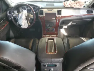 2013 Cadillac Escalade Luxury with VIN 1GYS4BEF3DR104080, listed as a Copart auction lot 85806424 with 178,510 mi miles and Salvage Title. Bid and sale history available at carsss.com. Image 8.