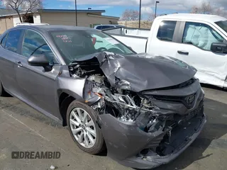 2020 Toyota Camry LE with VIN 4T1C11AK3LU363417, listed as a IAAI auction lot 41430382 with 130,837 mi miles. Bid and sale history available at carsss.com. Image 12.