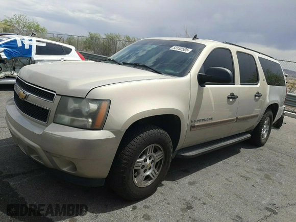 2007 Chevrolet Suburban LTZ with VIN 3GNFC16027G307987, listed as a Copart auction lot 53152505 with 206,263 mi miles and Salvage title. Bid and sale history available at DreamBid. Image 1.