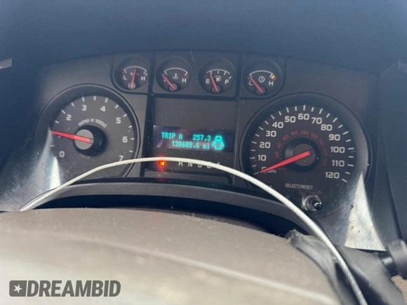2010 Ford F-150 XL с VIN 1FTMF1CW0AKA26612, выставлен на аукционе Copart как лот 55950795 с пробегом 138 688 миль миль и Чистый • Clean title. История ставок и продаж доступна на DreamBid. Изображение 9.